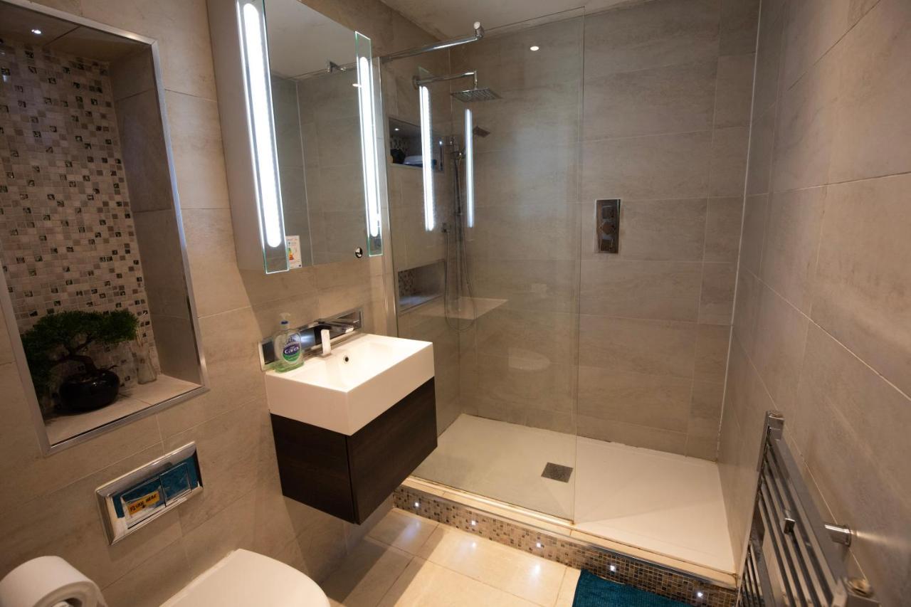 London Luxury Holiday Home B Extérieur photo